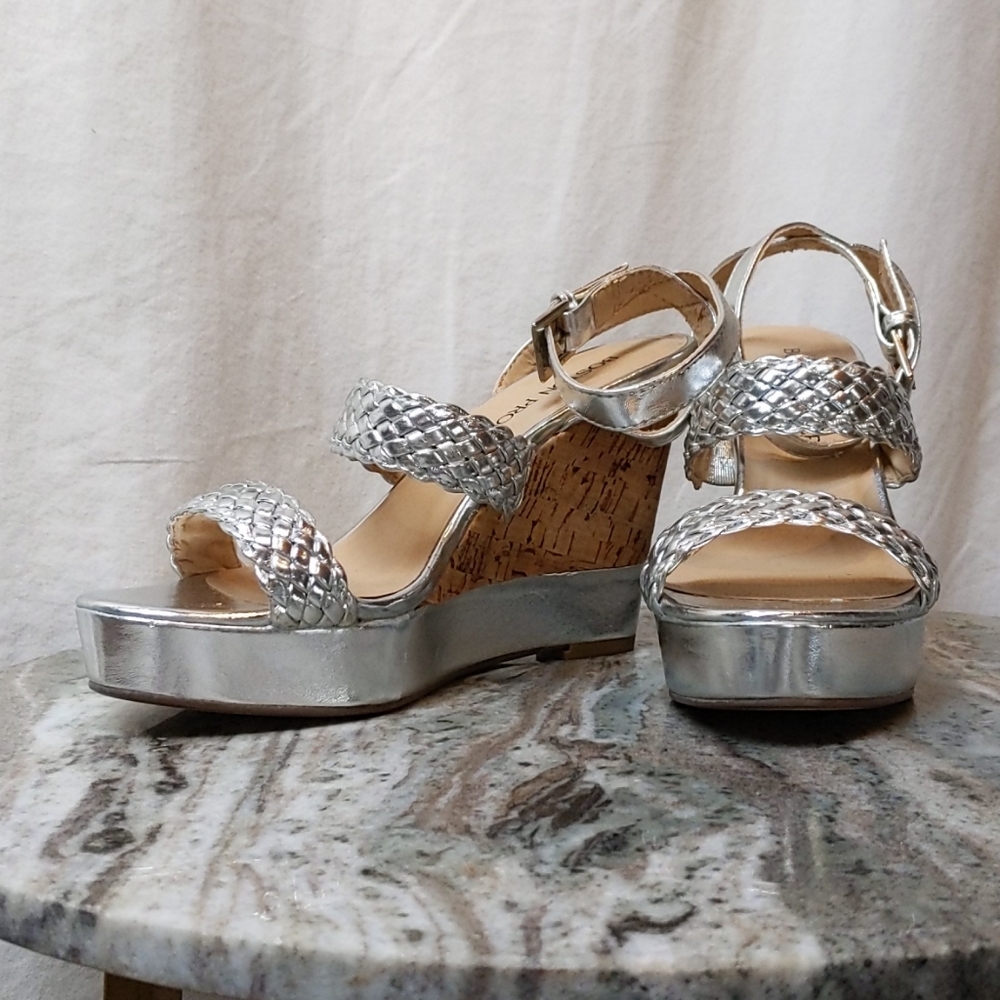 Boston Proper / SILVER Wedge Sandal / SZ 7